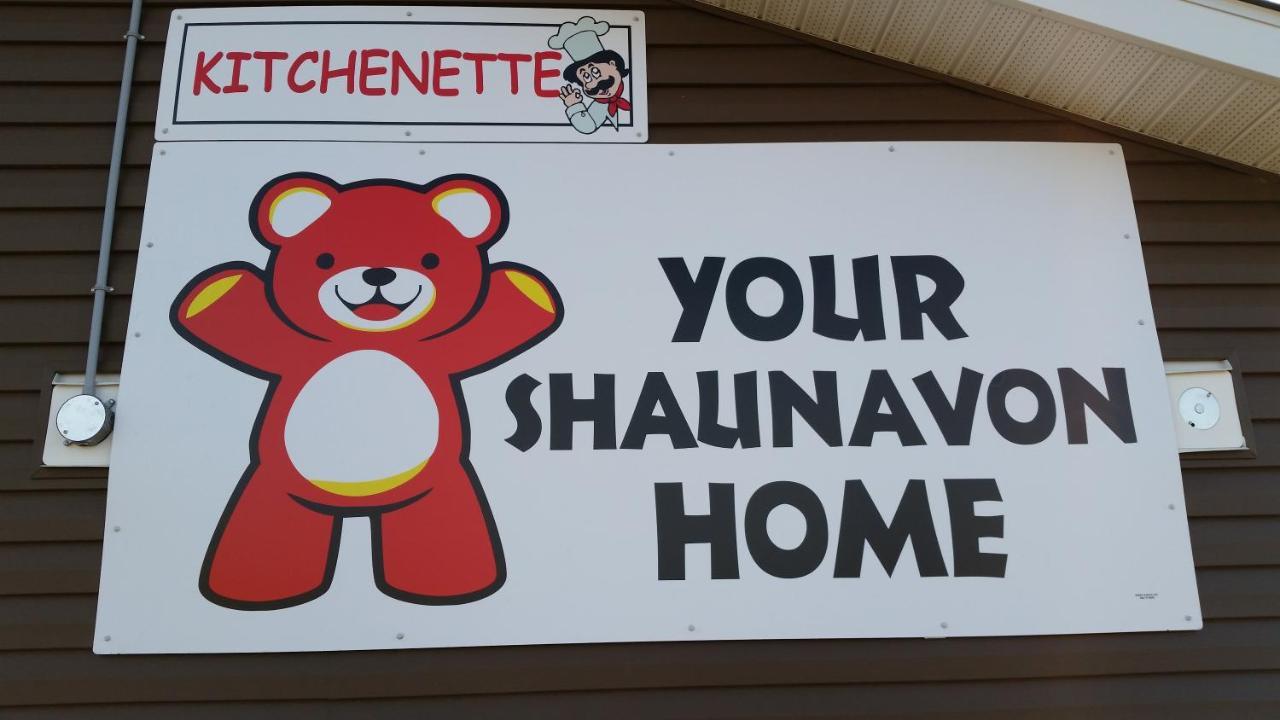 Bear'S Den Lodge Shaunavon Εξωτερικό φωτογραφία