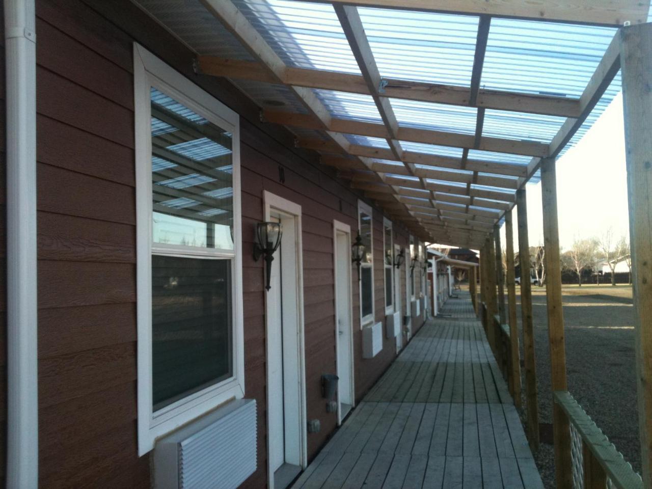 Bear'S Den Lodge Shaunavon Εξωτερικό φωτογραφία