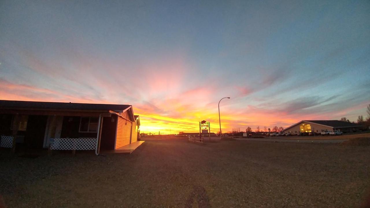 Bear'S Den Lodge Shaunavon Εξωτερικό φωτογραφία